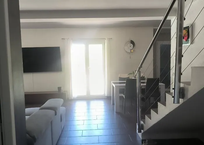 La Sudiste Holiday home *